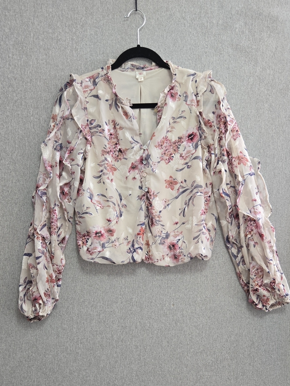 Women's Floral Ruffle Button-Front Blouse in Cream and Dusty Pink